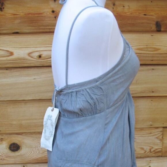 NWT Blue Halter Top - Picture 5 of 7